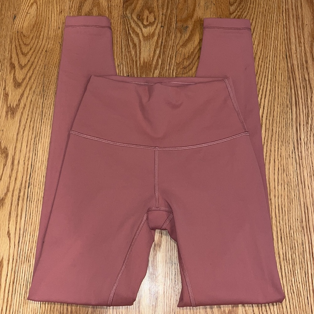 Lululemon Wunder Train HR Tight 28” - Picture 5 of 9